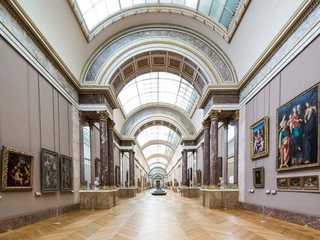 Paris: Self-Guided Audio Walk Through Royal Paris