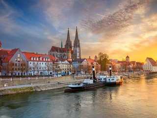 Regensburg: Feel the Audacity of Past Times