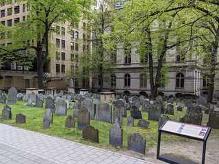 Boston: Self-Guided Audio Walk Through Revolutionary Boston