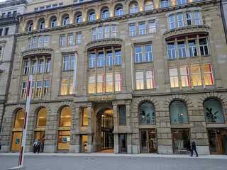 Hamburg: Bucerius Kunst Forum Ticket & Sights Audio Tour