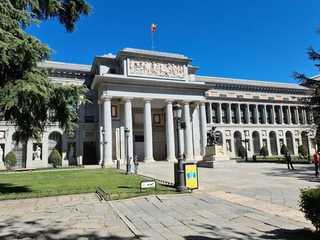 Madrid: Prado Museum Ticket & City Sights Audio Tour