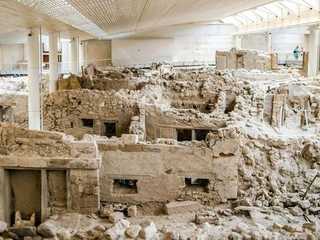 Akrotiri: Entry Ticket + Digital Hellenic Heritage Guide