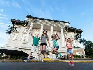 WonderWorks Pigeon Forge: Entry Ticket