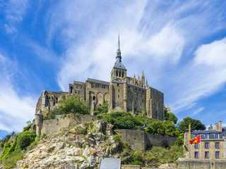 Mont Saint-Michel: Admission + Transport from Paris