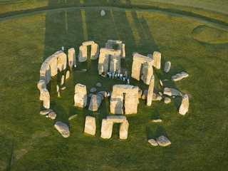 Stonehenge & Bath: Guided Day Trip from London with Bath Admission