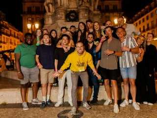 Lisbon: Pub Crawl with Open Bar, Shots, and VIP Club Entry