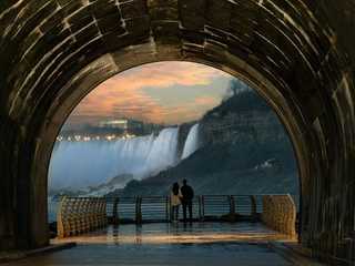Niagara Parks Power Station and Tunnel: Evening Admission + Light Show
