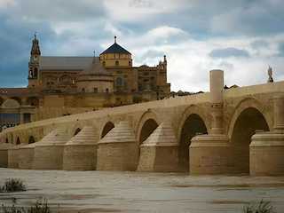 Córdoba: Mosque Skip The Line Entry Ticket + Day Trip from Seville