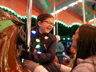 Kennywood Holiday Lights: Entry Ticket
