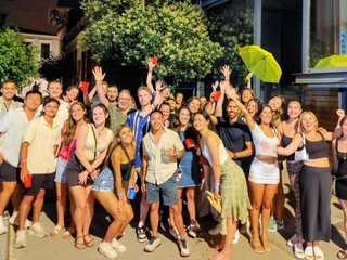 Athens: Pub Crawl + Unlimited Drinks + Nightclub Entry