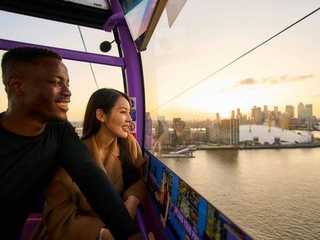 Roundtrip Ticket: Uber Boat by Thames Clippers & IFS Cable Car