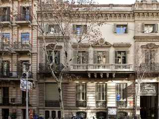 Barcelona: Self-Guided Audio Walk Through Gaudí’s Eixample