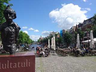 Amsterdam: Self-Guided Audio Walk Through Pride and Memory