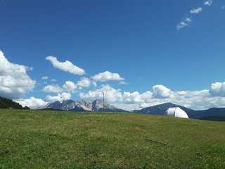Bolzano: Self-Guided Audio Walk Through a Scaled Solar System