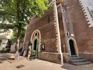 Amsterdam: Self-Guided Audio Walk Through Canals and Old Streets