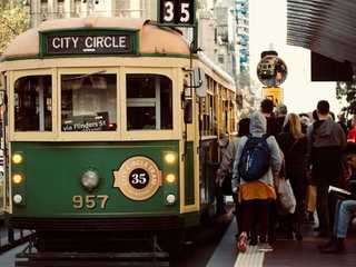 Melbourne: Audio Tour Beyond the Guidebook