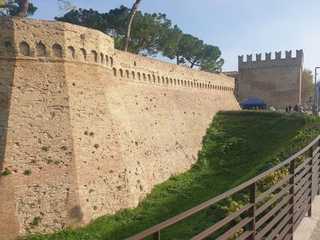 Fano: Self-Guided Audio Walk Through Roman and Coastal Layers
