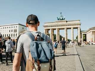 Erstmal in Berlin: Ein Spaziergang durch die Stadt In-App Audiotour