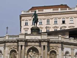 Vienna: Albertina Palace Opulence Audio Tour