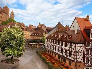 Unabhängige Tour durch Nürnberg: Geschichte, lokale Küche und Legenden