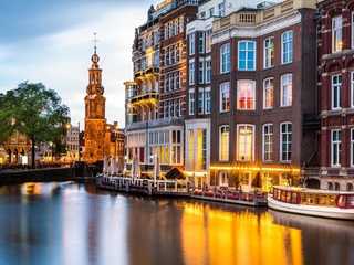 Amsterdam AI-Generated Audio Tour: Journey Through Time and Tides