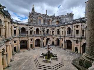 Tomar: Convent of Christ Ticket & Town Walk Audio Tour
