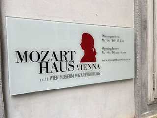 Vienna: Mozarthaus Ticket & Old Town Walking Tour