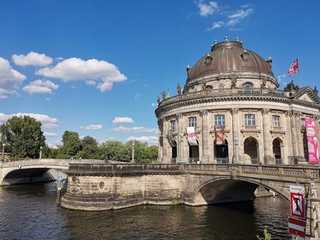 Berlin Sightseeing Tour with Bode Museum Ticket