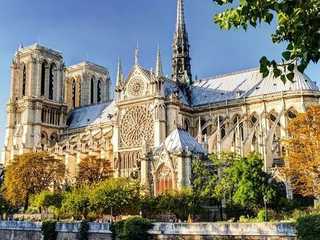 Uncover Secrets with the Île de la Cité In-App Audio Tour