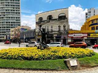 Curitiba: Time-Traveler's Audio Tour