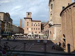 Mantova: Lakeside Echoes & Ghetto Stories Audio Tour