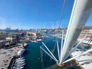 Genoa: Piazzas & Sea Legends Audio Tour