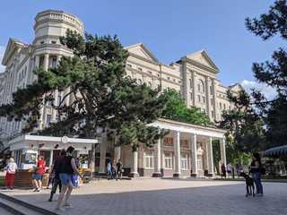 Chisinau: Historic Highlights Audio Tour