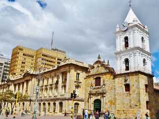 Bogota: Audio Tour from Iglesia De Las Aguas to Biblioteca Nacional