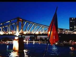 Frankfurt am Main: Time-Travel Audio Tour