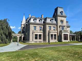 Newport: Golden and Gilded Ages Audio Tour