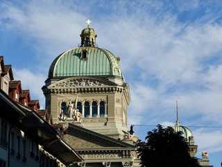 Bern's Historic Journey: A Cultural Walking Tour