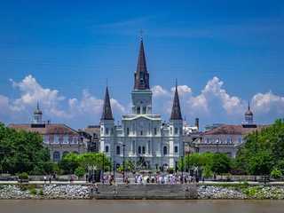 New Orleans: Voodoo Teen Queen Mysteries Audio Tour