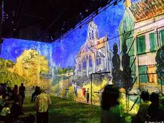 Paris: A Journey Through Art and History starting with Atelier des Lumières Ticket