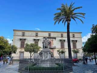 Jerez de la Frontera: Domecq Palace Ticket and Audio City Walk