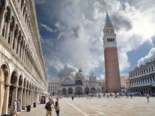 Venice: Doge's Palace Audio Tour with St. Mark's Square Walk (Without Tickets)