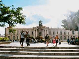 San Salvador: Echoes of History Audio Tour