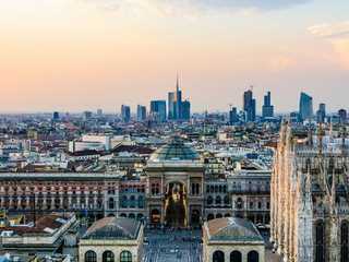 Milan: On Foot with a Local Audio Tour