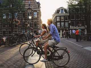 Amsterdam: Self-Guided Bike Audio Tour