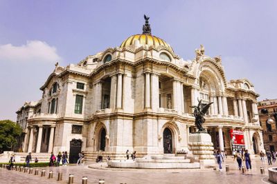 Palacio de Bellas Artes: Una visita autoguiada por los murales de las obras maestras (sin entrada)