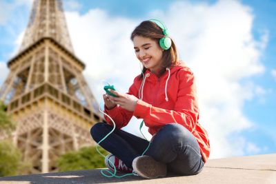 Iconic Eiffel Tower Ticket & In-App Audio Tour: Visit the Highlight of Paris