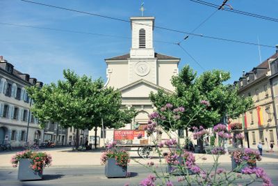 Geneva: Carouge Town Audio Tour