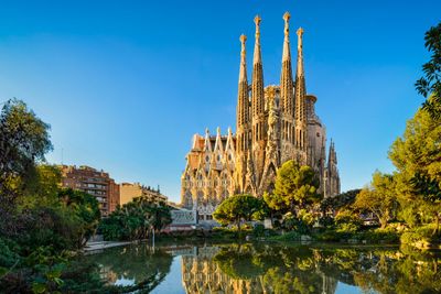 Barcelona: Sagrada Familia Fast Track Ticket