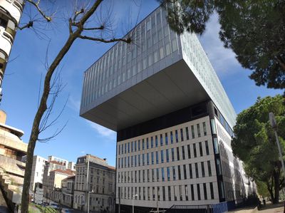 Bordeaux: Meriadeck District Audio Tour - photo 2