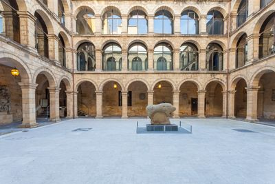 Bilbao: Guggenheim Museum Ticket & Artistic City Audio Tour - photo 2